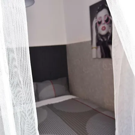 Friends House Ii Апартаменты Лиссабон